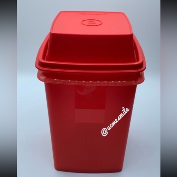 Tupperware Large Pick-A-Deli Keeper - Picture 1 of 5